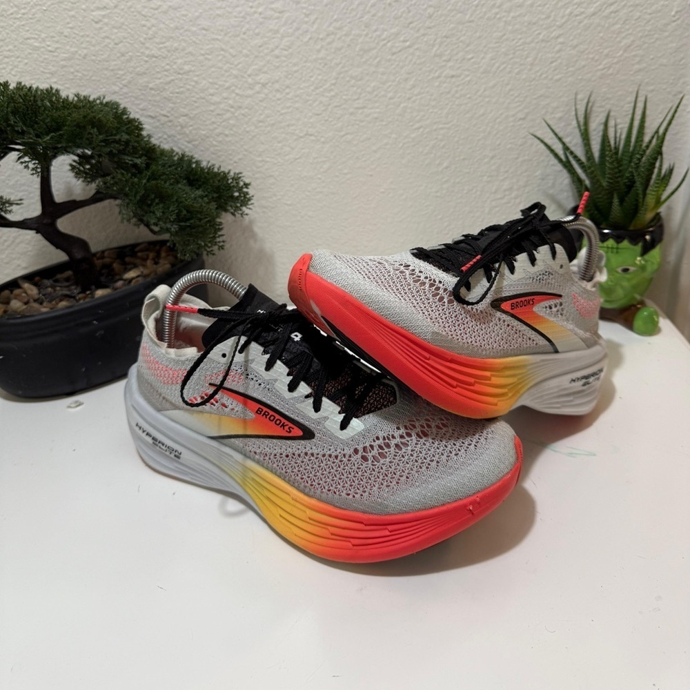 Brooks Hyperion Elite 4  Gradient Running Shoes in Red and Yellow - Picture 6 of 11